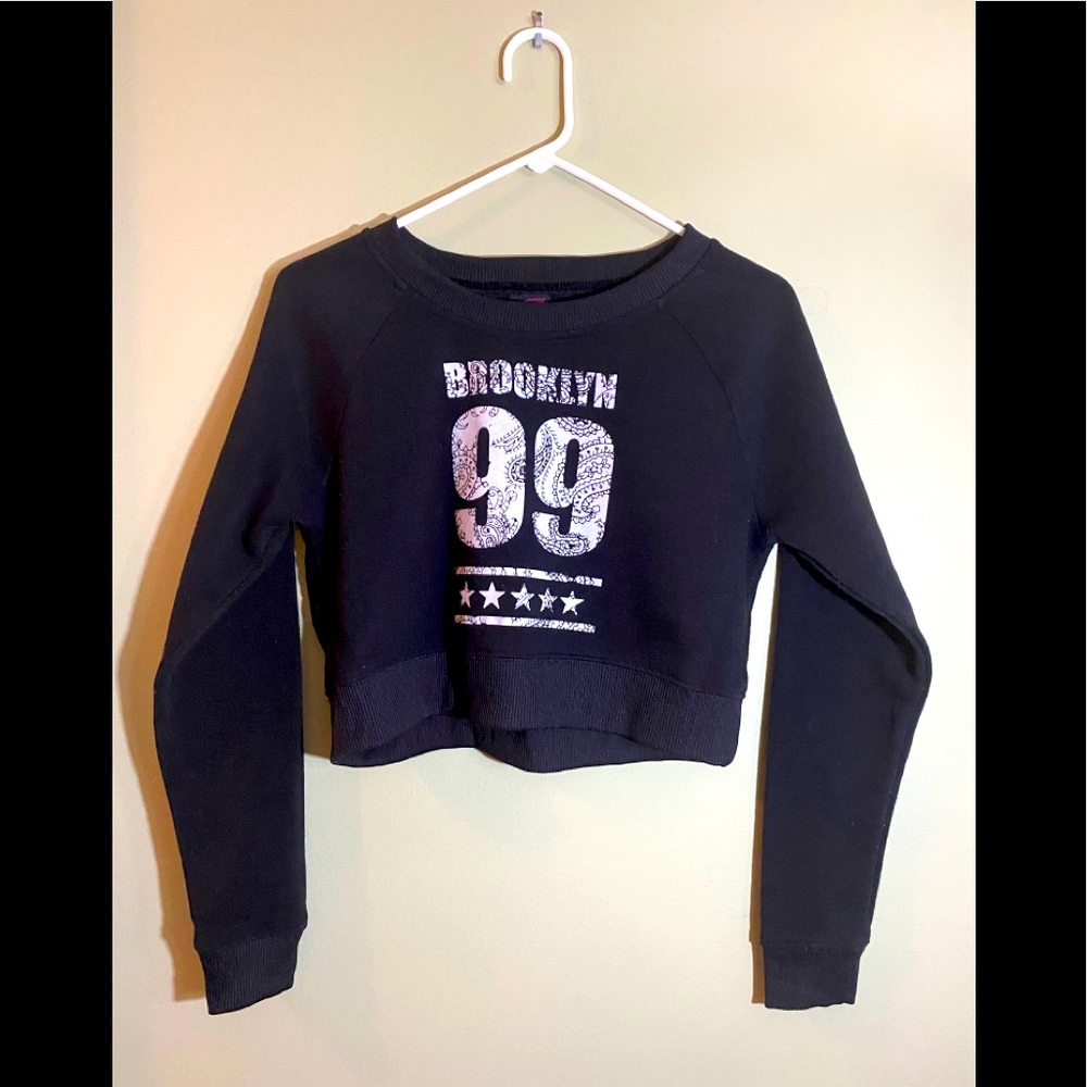 AAO SP Active Brooklyn 99 Cropped Sweatshirt Size Small